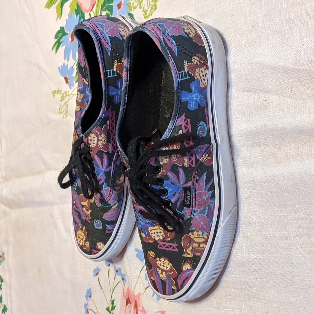 Limited Edition Donkey Kong Nintendo Vans